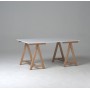 TABLE TRETEAU